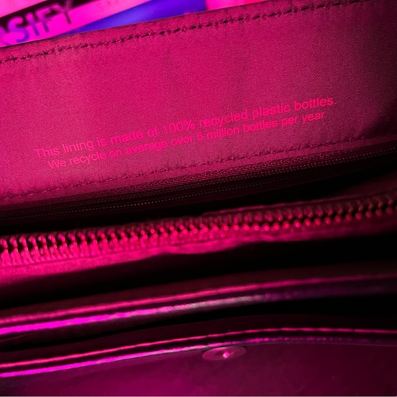 MATT & NAT vegan leather cross body bag - Picture 4 of 4